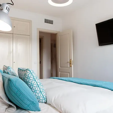 Appartement Nest House